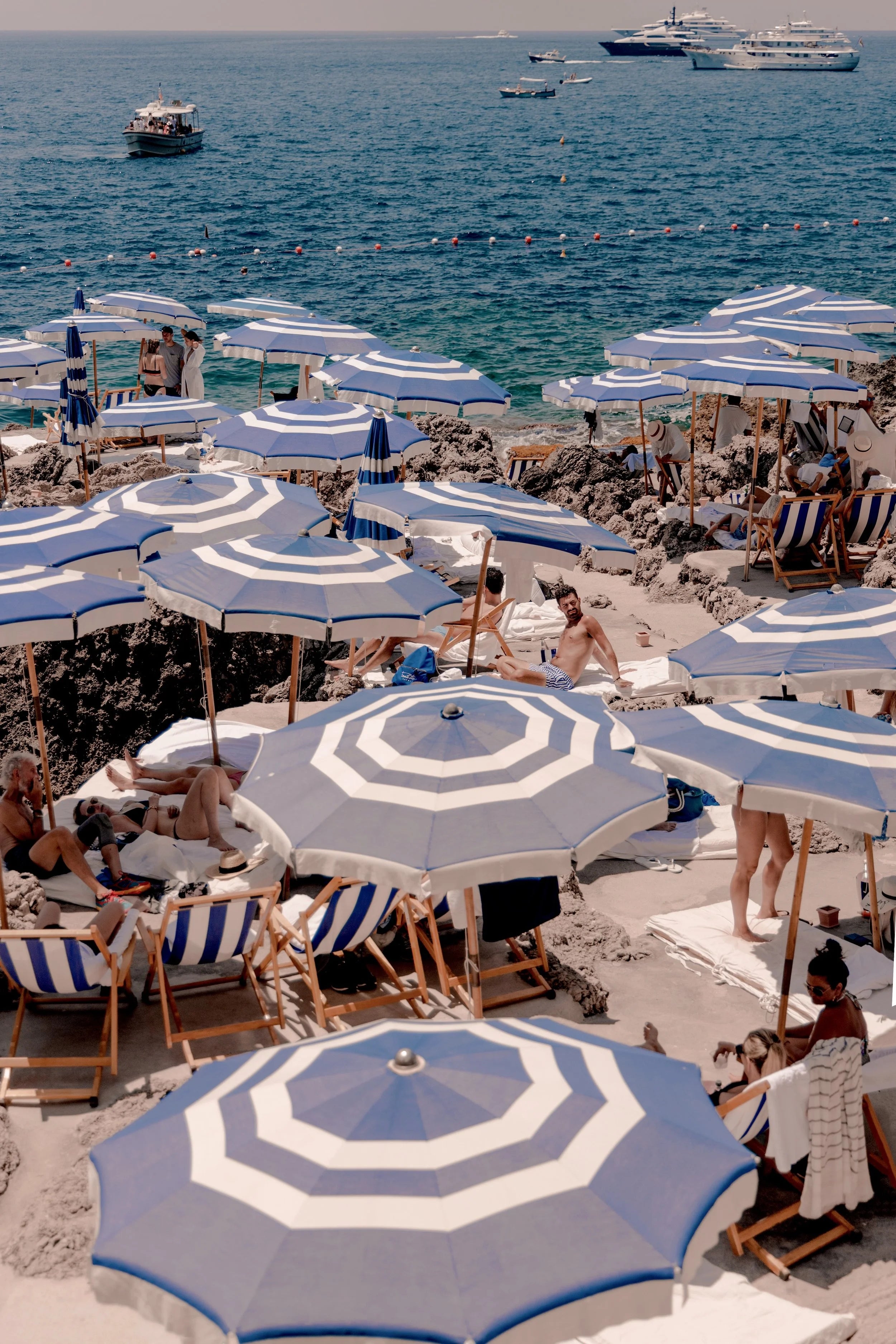 Fontelina Loungers Vertical